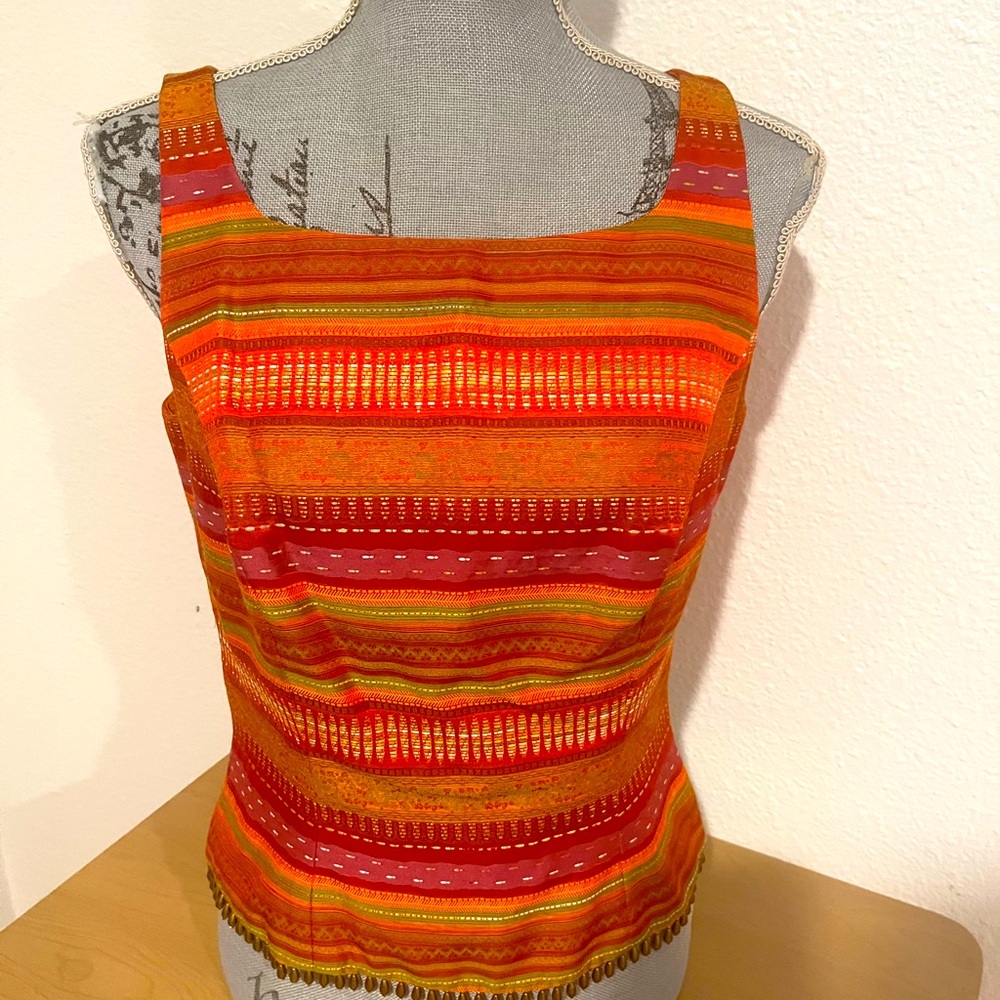 Vintage Deborah laws GEOMETRIE. Top